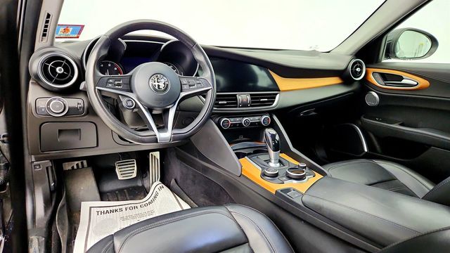 2018 Alfa Romeo Giulia Ti Lusso AWD - 23018144 - 12
