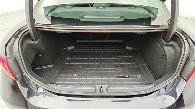 2018 Alfa Romeo Giulia Ti Lusso AWD w/ Dual Pane Sunroof, Navigation, h/k Premium Audio - 23018144 - 21