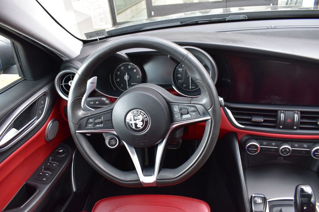 2018 Alfa Romeo Giulia Ti Sport AWD - 23084212 - 23