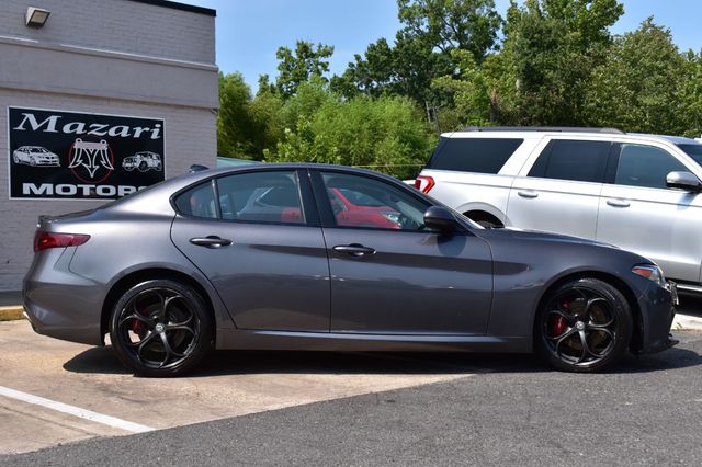 2018 Alfa Romeo Giulia Ti Sport AWD - 23084212 - 3