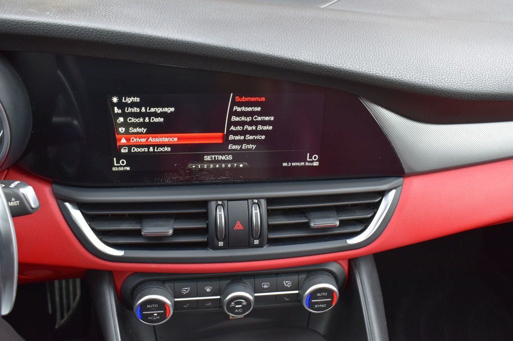 2018 Alfa Romeo Giulia Ti Sport AWD - 23084212 - 45