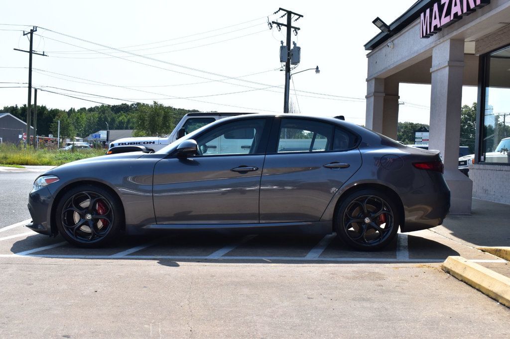2018 Alfa Romeo Giulia Ti Sport AWD - 23084212 - 4