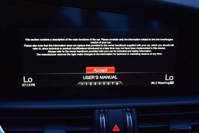 2018 Alfa Romeo Giulia Ti Sport AWD - 23084212 - 52