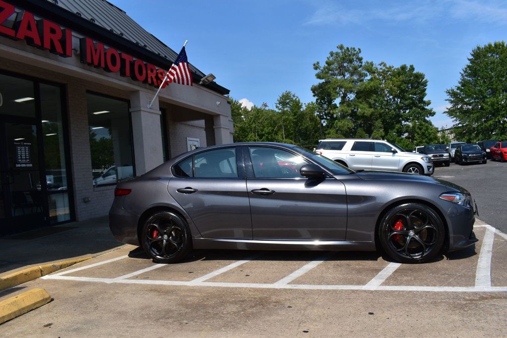2018 Alfa Romeo Giulia Ti Sport AWD - 23084212 - 5
