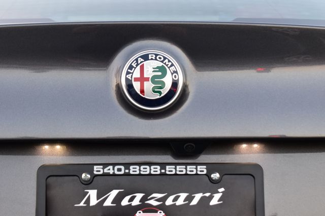 2018 Alfa Romeo Giulia Ti Sport AWD - 23084212 - 65