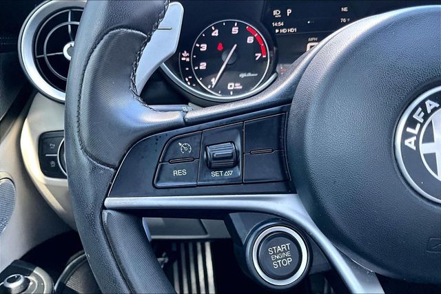 2018 Alfa Romeo Giulia Ti Sport AWD - 23070671 - 20