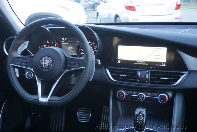 2018 Alfa Romeo Giulia Ti Sport AWD PANO/DRIVER ASSIST STATIC/TI PERFORMANCE PKGS - 23098710 - 19