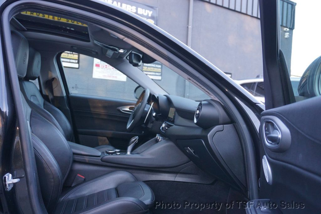 2018 Alfa Romeo Giulia Ti Sport AWD PANO/DRIVER ASSIST STATIC/TI PERFORMANCE PKGS - 23098710 - 21