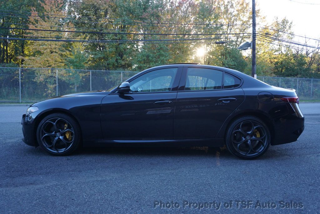 2018 Alfa Romeo Giulia Ti Sport AWD PANO/DRIVER ASSIST STATIC/TI PERFORMANCE PKGS - 23098710 - 3
