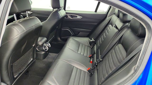 2018 Alfa Romeo Giulia Ti Sport w/ Driver Assist Dynamic+ Package & Performance Package - 22970756 - 20