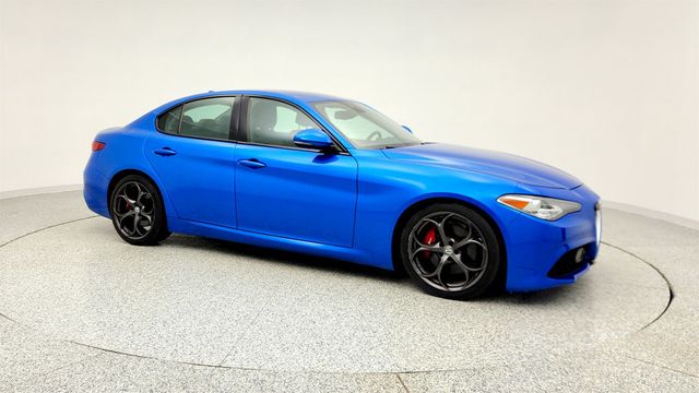 2018 Alfa Romeo Giulia Ti Sport w/ Driver Assist Dynamic+ Package & Performance Package - 22970756 - 2