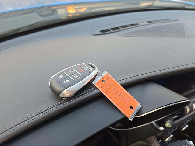 2018 Alfa Romeo Giulia Quadrifoglio Ferrari-derived 2.9 V6! LOOK CARFAX FULLY SERVICED AT FERRARI  - 22974548 - 11