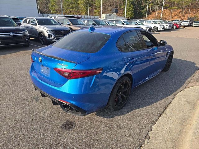 2018 Alfa Romeo Giulia Quadrifoglio Ferrari-derived 2.9 V6! LOOK CARFAX FULLY SERVICED AT FERRARI  - 22974548 - 2
