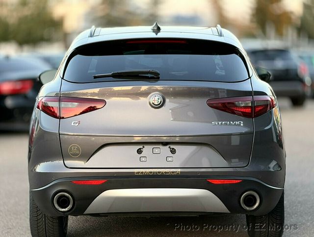 2018 Alfa Romeo Stelvio 52025 KM! ONE OWNER! CERTIFIED! - 22919256 - 12