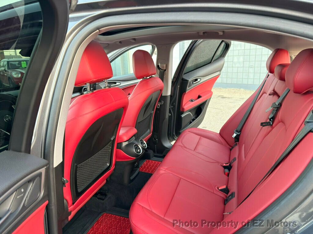 2018 Alfa Romeo Stelvio 52025 KM! ONE OWNER! CERTIFIED! - 22919256 - 17