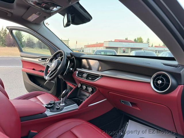 2018 Alfa Romeo Stelvio 52025 KM! ONE OWNER! CERTIFIED! - 22919256 - 24