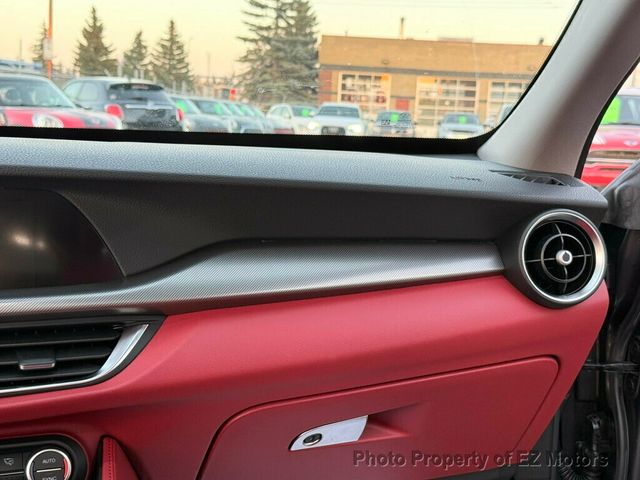 2018 Alfa Romeo Stelvio 52025 KM! ONE OWNER! CERTIFIED! - 22919256 - 29