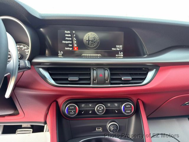 2018 Alfa Romeo Stelvio 52025 KM! ONE OWNER! CERTIFIED! - 22919256 - 41