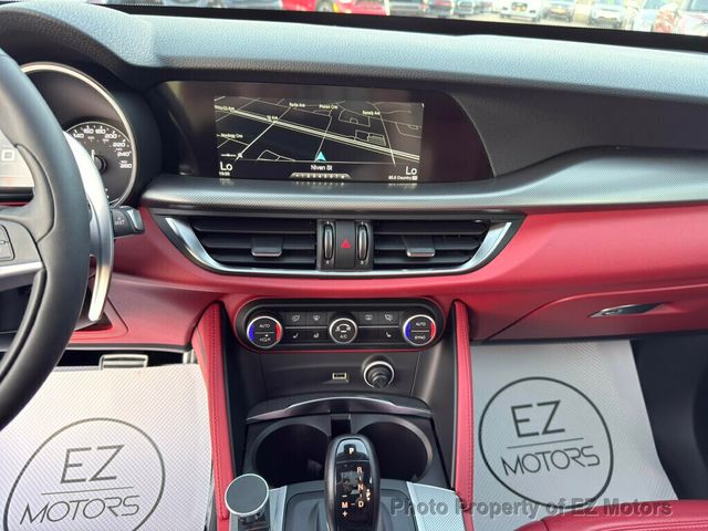 2018 Alfa Romeo Stelvio 52025 KM! ONE OWNER! CERTIFIED! - 22919256 - 43