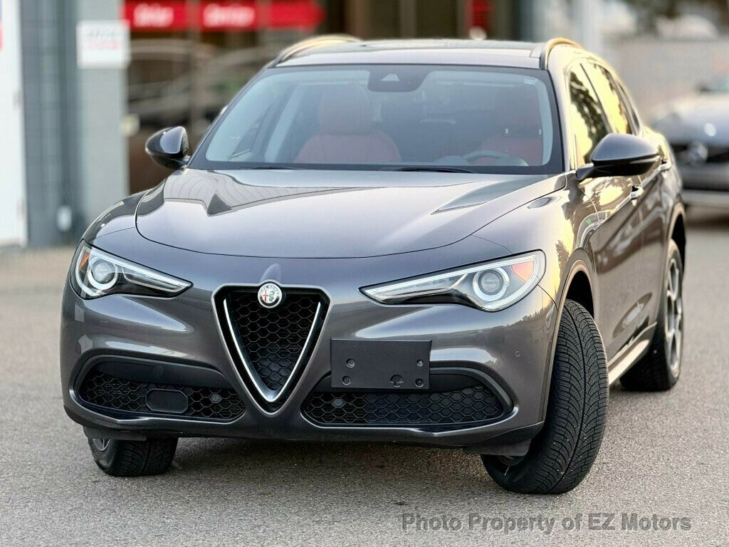 2018 Alfa Romeo Stelvio 52025 KM! ONE OWNER! CERTIFIED! - 22919256 - 4