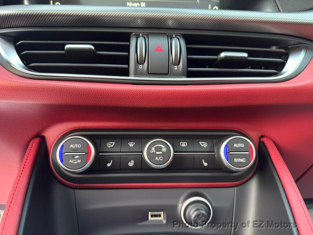 2018 Alfa Romeo Stelvio 52025 KM! ONE OWNER! CERTIFIED! - 22919256 - 49