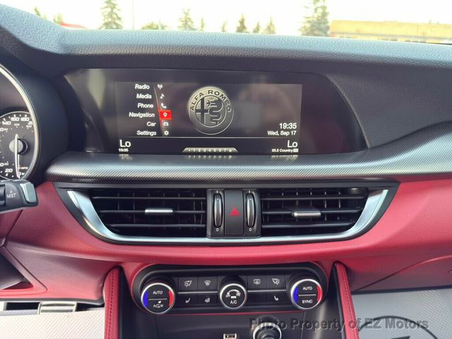 2018 Alfa Romeo Stelvio 52025 KM! ONE OWNER! CERTIFIED! - 22919256 - 50