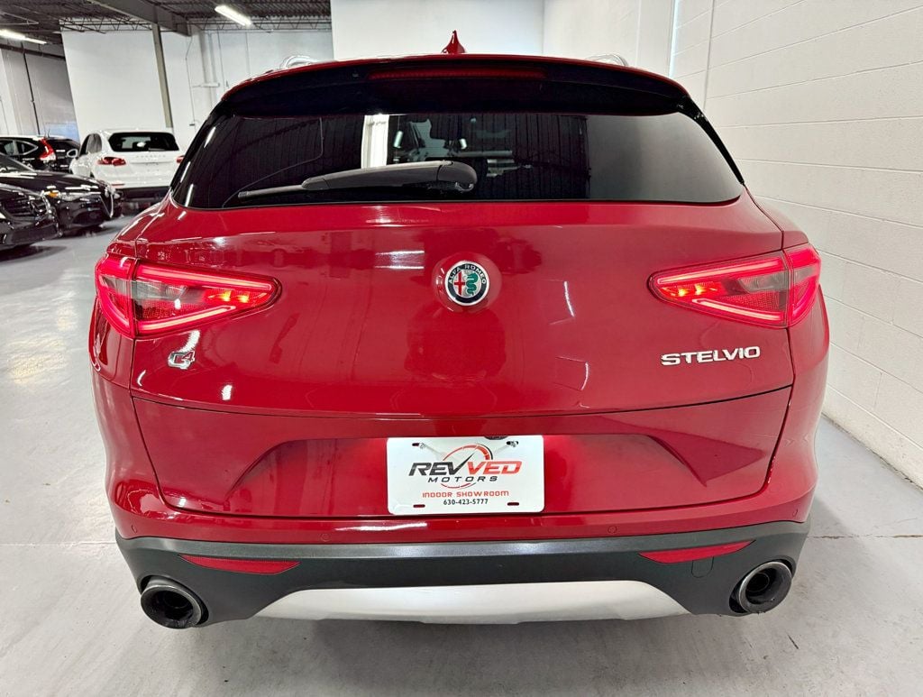 2018 Alfa Romeo Stelvio AWD - 22731914 - 5