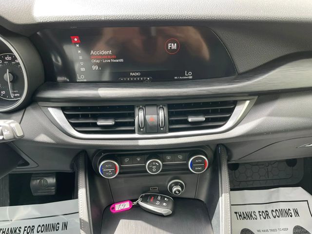 2018 Alfa Romeo Stelvio AWD - 22960549 - 16