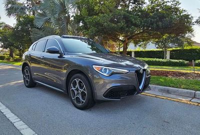 2018 Alfa Romeo Stelvio - ZASFAKANXJ7B64711