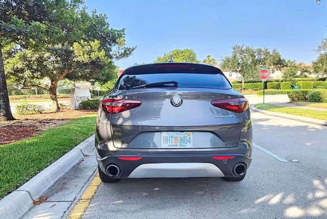 2018 Alfa Romeo Stelvio AWD - 22961176 - 9