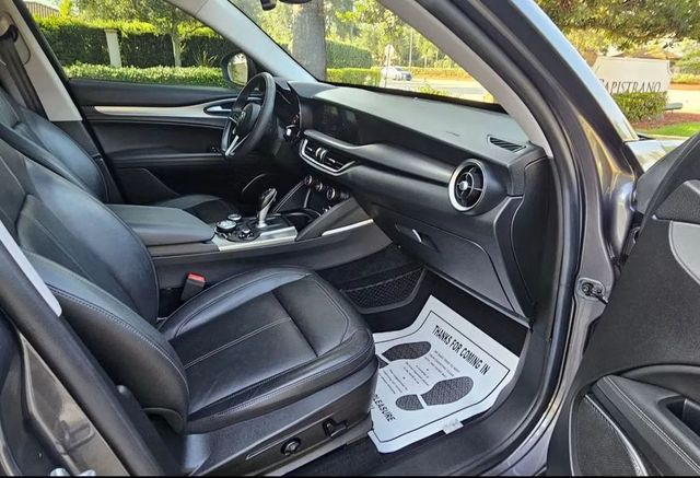 2018 Alfa Romeo Stelvio AWD - 22961176 - 11