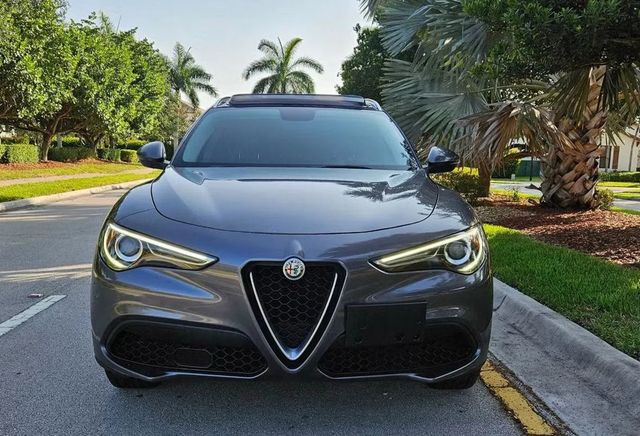 2018 Alfa Romeo Stelvio AWD - 22961176 - 17