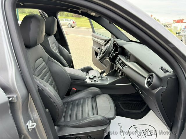 2018 Alfa Romeo Stelvio ONE OWNER! 82405 KMS! CERTIFIED! - 23067690 - 19