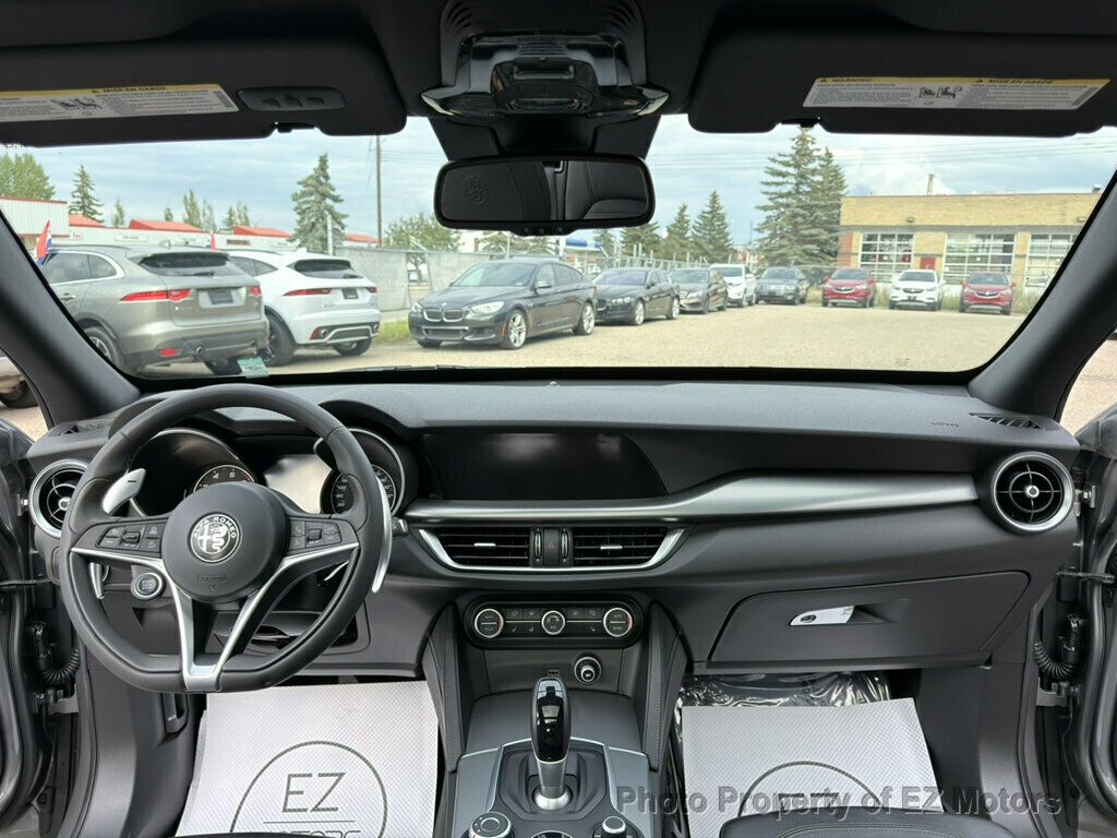 2018 Alfa Romeo Stelvio ONE OWNER! 82405 KMS! CERTIFIED! - 23067690 - 21