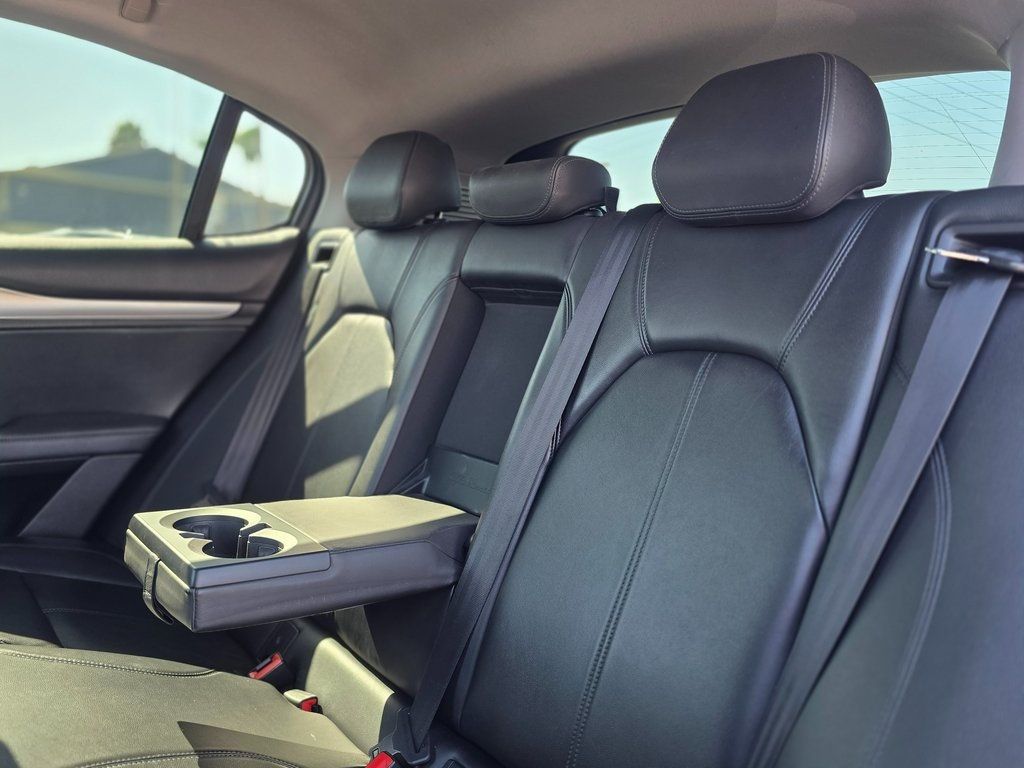 2018 Alfa Romeo Stelvio Sport AWD - 22971610 - 18