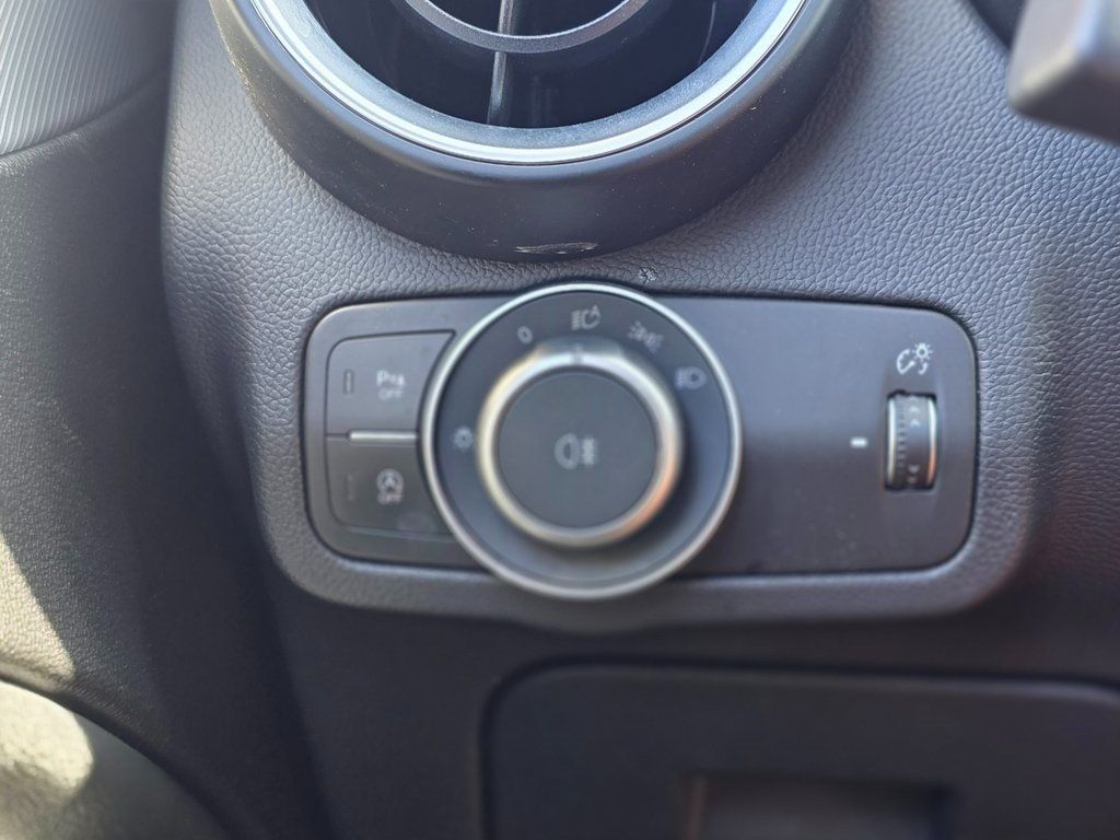 2018 Alfa Romeo Stelvio Sport AWD - 22971610 - 39