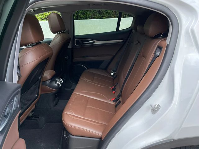 2018 Alfa Romeo Stelvio Sport AWD - 22960550 - 11