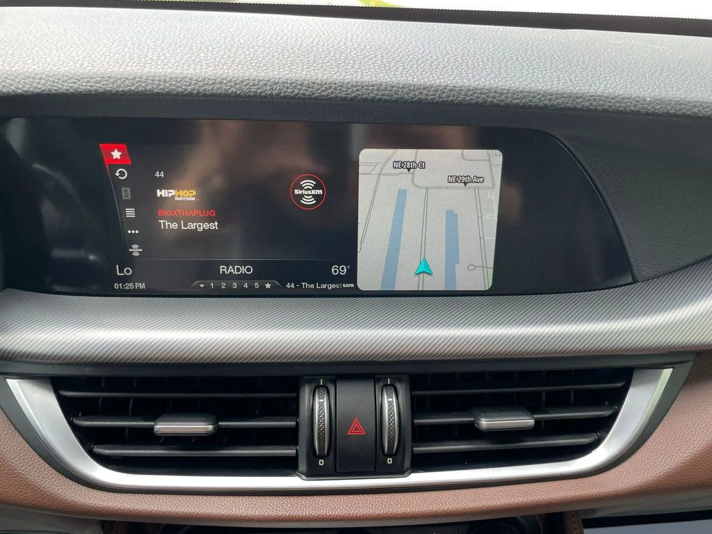 2018 Alfa Romeo Stelvio Sport AWD - 22960550 - 18