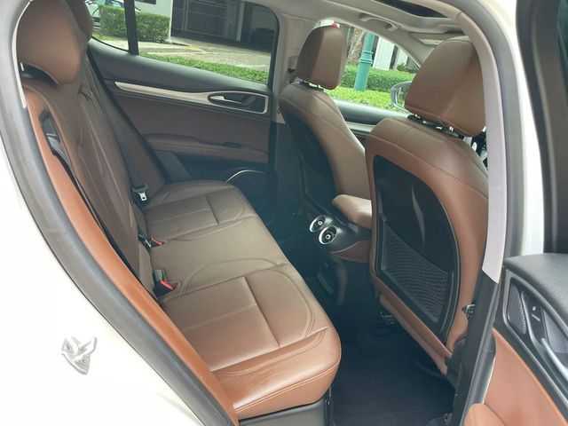 2018 Alfa Romeo Stelvio Sport AWD - 22960550 - 31