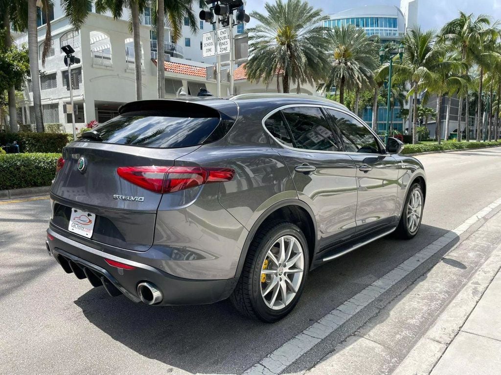 2018 Alfa Romeo Stelvio Ti AWD - 22372454 - 6