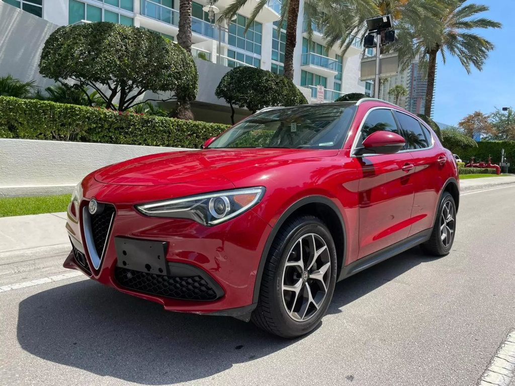 2018 Alfa Romeo Stelvio Ti AWD - 22435889 - 4