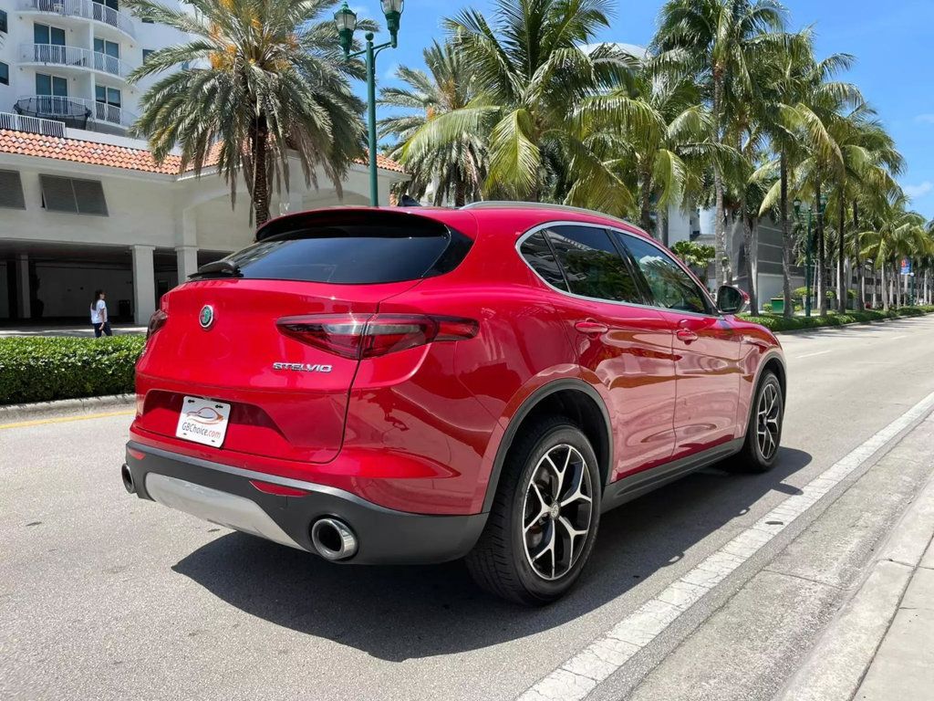 2018 Alfa Romeo Stelvio Ti AWD - 22435889 - 5