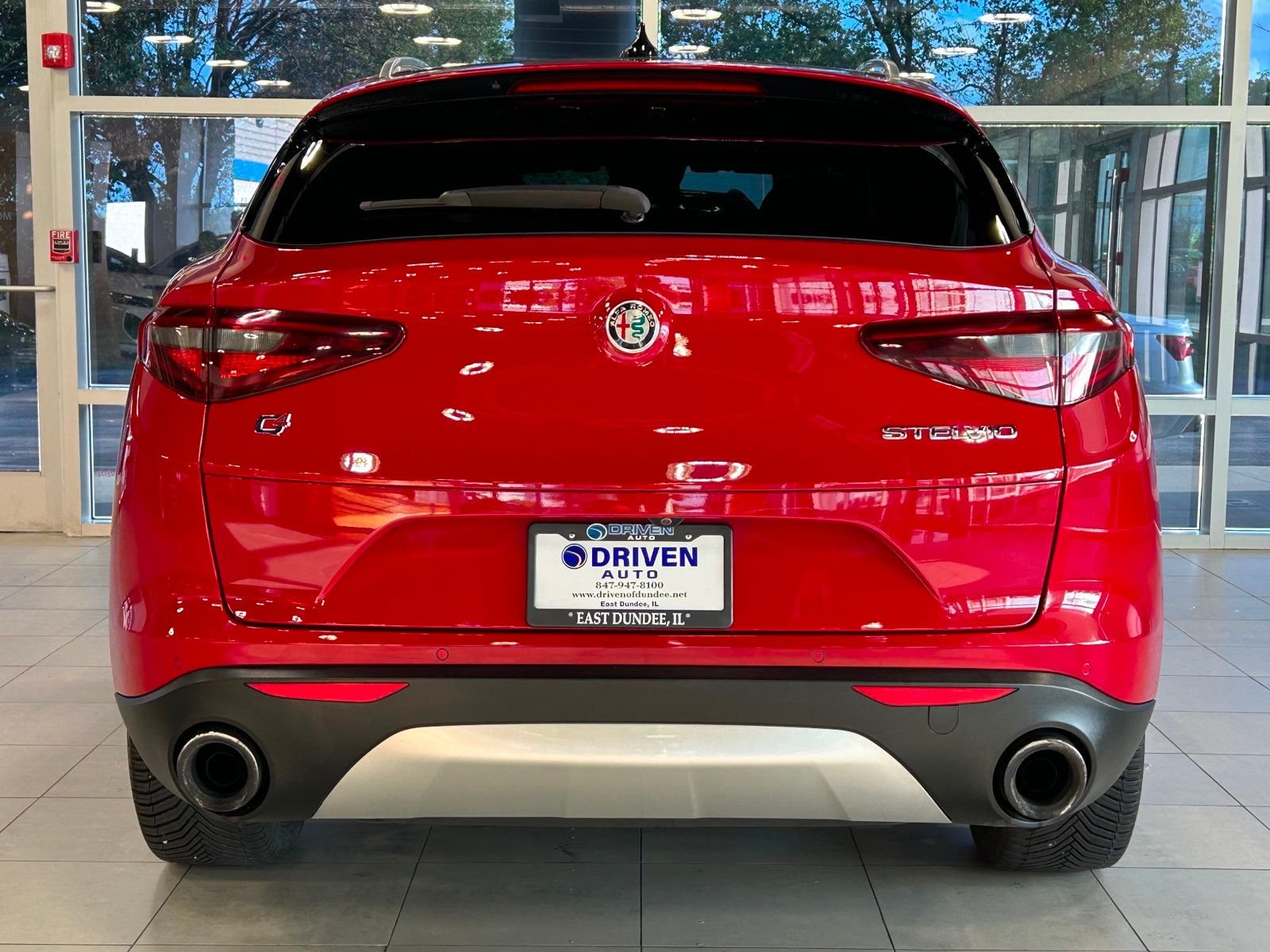 2018 Alfa Romeo Stelvio Ti photo 10