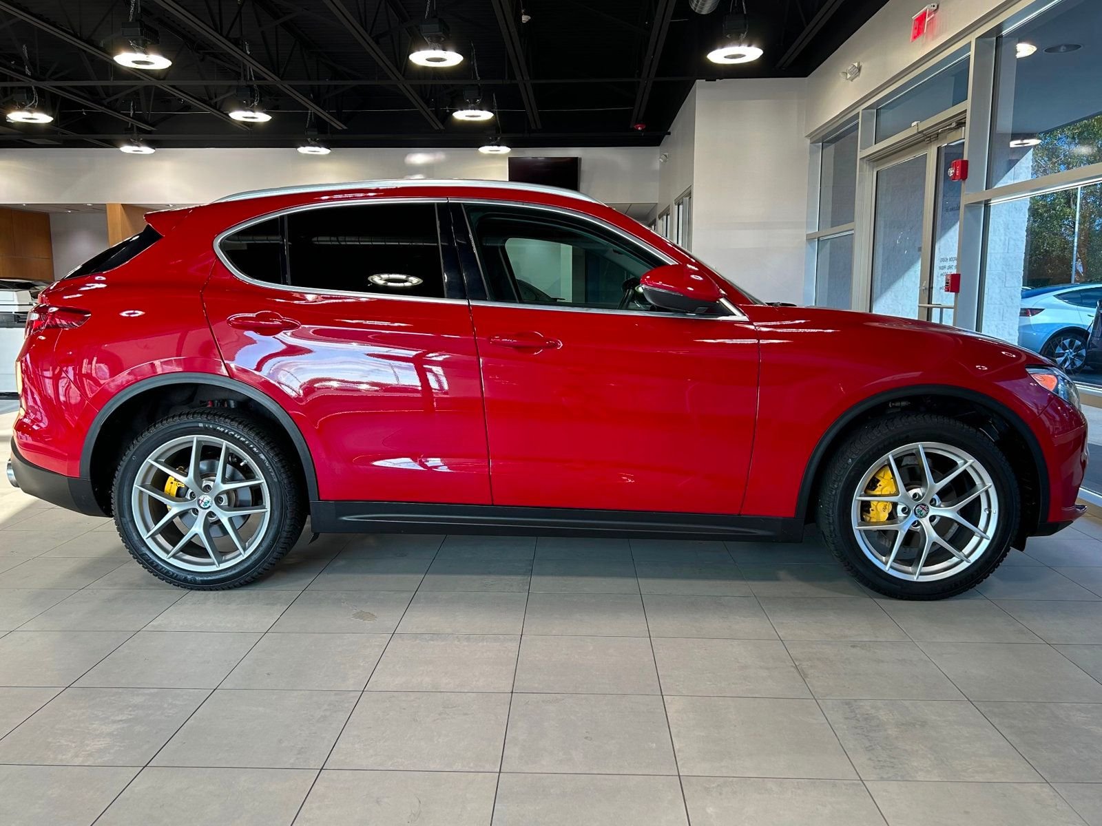 2018 Alfa Romeo Stelvio Ti photo 15