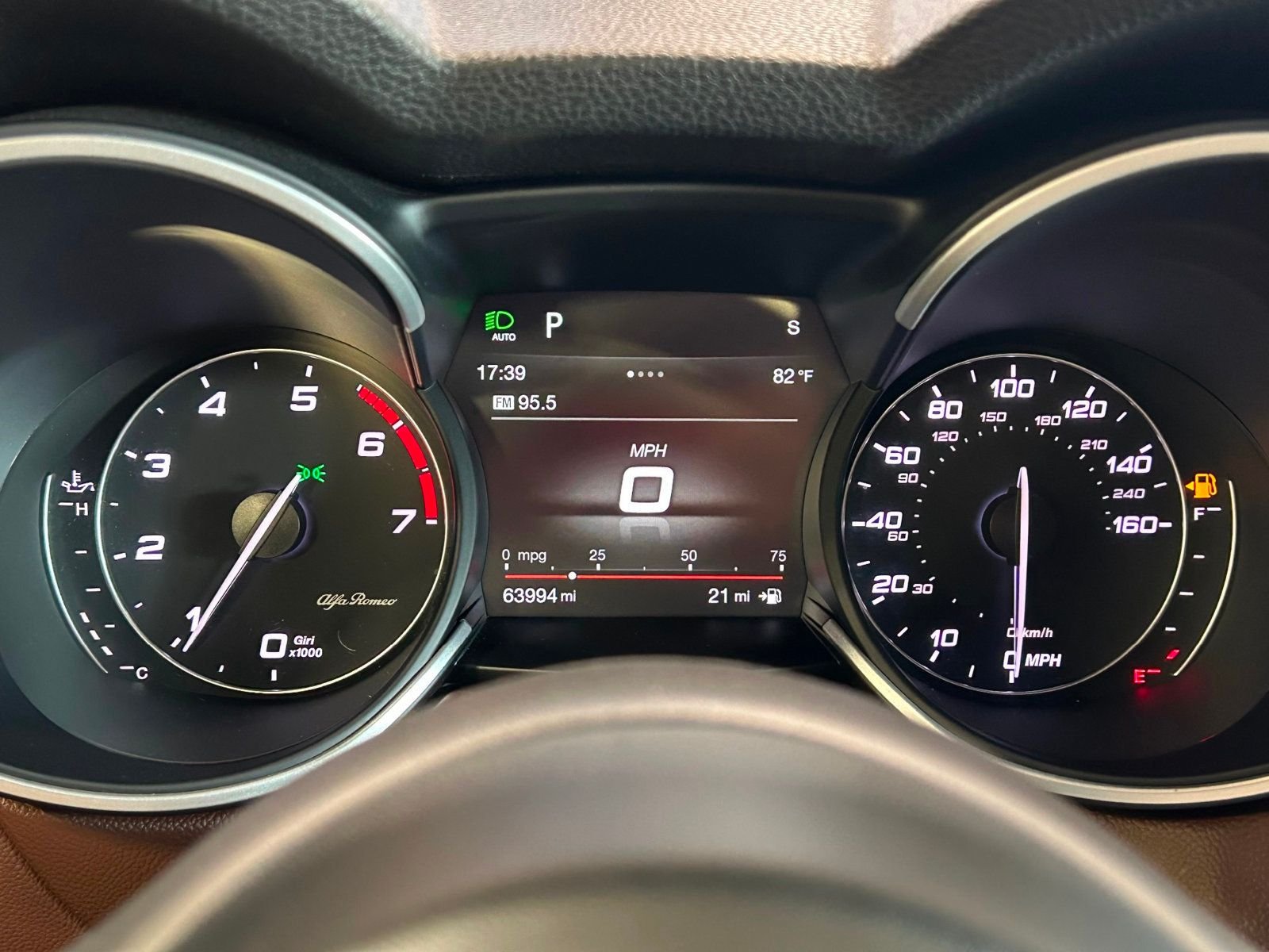 2018 Alfa Romeo Stelvio Ti photo 28