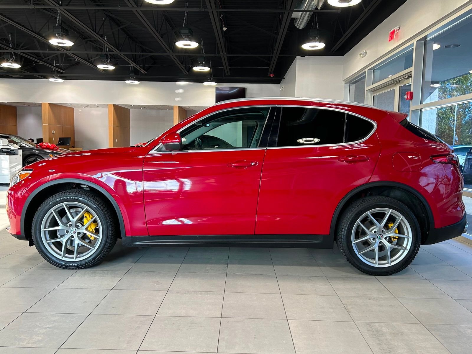 2018 Alfa Romeo Stelvio Ti photo 7