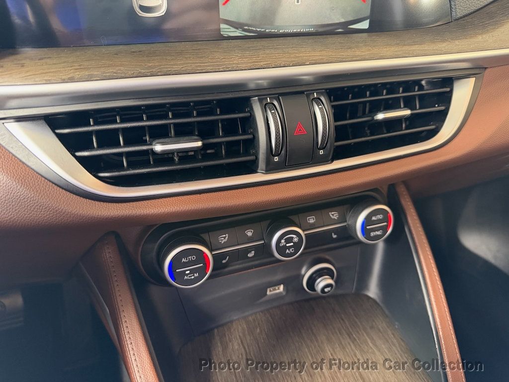 2018 Alfa Romeo Stelvio Ti Q4 AWD - 22947365 - 55