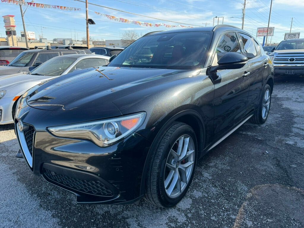 2018 Alfa Romeo Stelvio Ti Sport AWD - 22981401 | Video 1