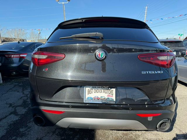 2018 Alfa Romeo Stelvio Ti Sport AWD - 22981401 - 11