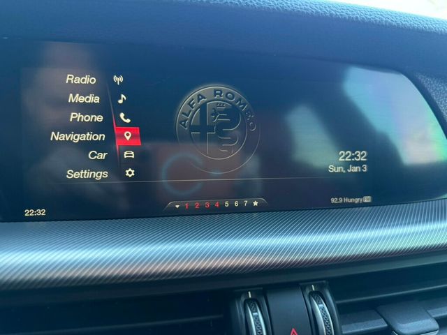 2018 Alfa Romeo Stelvio Ti Sport AWD - 22981401 - 31